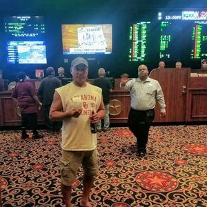 Meet your Posher, Mike